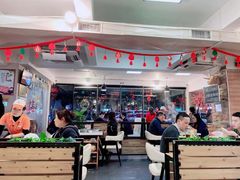 大堂-三头牛·潮汕牛肉生蚝火锅 (夏湾店)