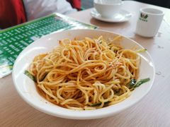 凉面-大漠奇香馕坑肉