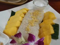 -Dang restaurant (patong phuket)