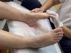 -郑远元专业修脚房(凌兆路店)