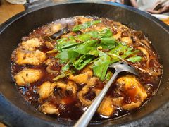 -都江堰石锅鱼
