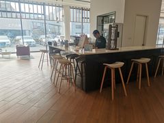 -上海宝诚尊悦宝马4S店(静安店)
