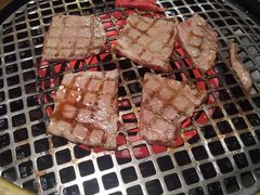 -肉魁屋·烧肉·烧鸟·酒场(高新店)