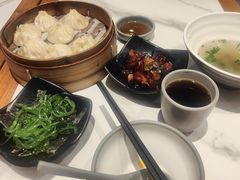 -馋三尺蟹粉小笼(人民广场店)