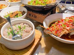 -费大厨辣椒炒肉(高铁吾悦广场店)