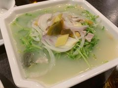 -乾坤饭店