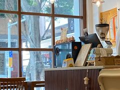 -C.Y Cafe