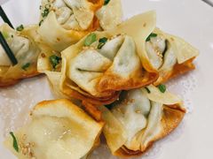 生煎馄饨-小实惠嘉(威海路店)