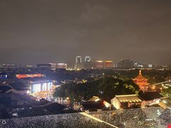 -顽啤熊·酒客酒馆(苏城夜景必选店)