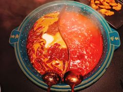 -吼堂老火锅(武汉 天地壹方南馆店)