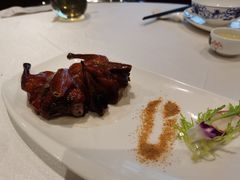 -景月阁空中食府(希尔顿酒店)