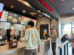 -汉堡王(梅村服务区南店)