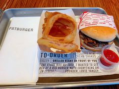 蘑菇牛肉汉堡-FATBURGER 特富客汉堡(外交公寓店)