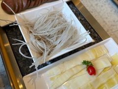 -一席地·本地鸡窝·杭帮鸡火锅(萧山银隆百货店)