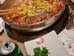 -七欣天香辣蟹火锅(上海银亿滨江店)
