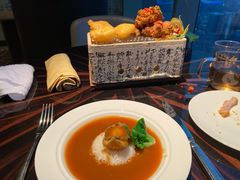 -运·中餐厅(成都华尔道夫酒店)