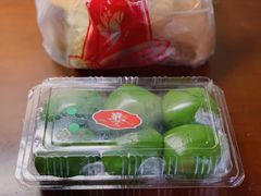 -白玉兰食品(汇联商厦店)