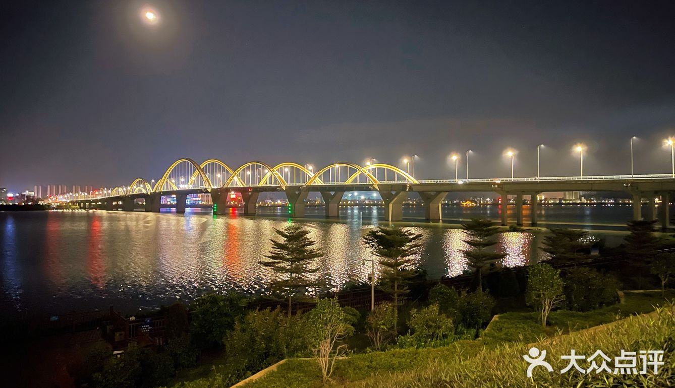 据说是北堤最好吃的臭豆腐!被我找到了!