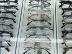 -华彬眼镜专业渐进配镜(潘家园店)