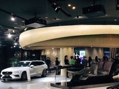 -燕莎友谊商城(亮马桥店)