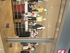 -优衣库(海口秀英万达广场店)