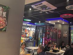 -老街烧烤大排档·地道湖北菜·龙虾馆(汉口火车站店)