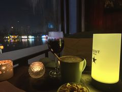 -东岸Cafe 爵士俱乐部