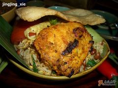 鸡？饭？-DiAtas by Art Cafe Bumbu Bali