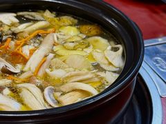 -菌之家·专业纯野生菌火锅·特色炒菌