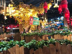 -老滇山寨•云南特色菜•地方菜•民族风情歌舞表演(金碧店)