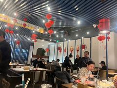 -尚尚仙·酸汤猪手·猪肚鸡火锅(华联万柳购物中心店)