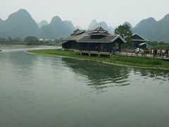 -漓江冠岩景区