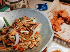 -韵秋荷(宝山龙湖天街店)