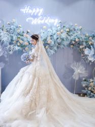 -伯瓷皇后婚纱艺术空间