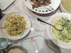 -乔家小院•非遗驴肉•本地小海鲜(滨河路店)
