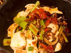 -华仔龙虾(永乐路总店)