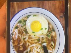 -矮子粉店1985·长沙米粉(湘春路店)