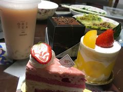 -85度C(生甜甜圈研究工坊·上海松江人民北路店)