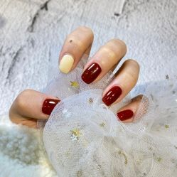 -UGIRL有个美甲