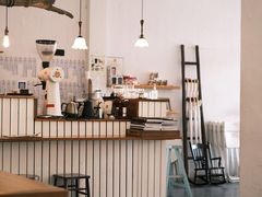 大堂-MAISON门前杂货店