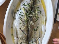 -品鲜村农家菜·阳澄湖大闸蟹(总店)