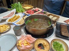 -菌子鲜汤野生菌锅