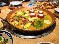 -洱火云南酸菜牛肉火锅(石景山当代商城店)