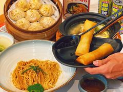 -馋三尺蟹粉小笼(人民广场店)