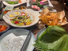 -明洞阿姨·韩式酱蟹烤肉·创意料理(三元桥店)