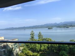 -千岛湖忆湖度假酒店(中心湖景区店)