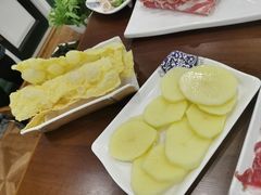 -楼外楼大刀肉传统火锅居(博学路店)