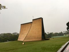 -路思义教堂