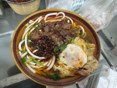 -花溪牛肉粉(八鸽岩店)