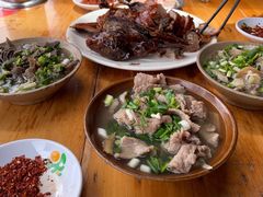 -周记翘脚牛肉